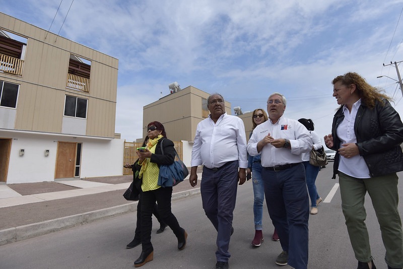 Emoción se vivió en la entrega de las primeras 280 viviendas de Altos de Playa Blanca