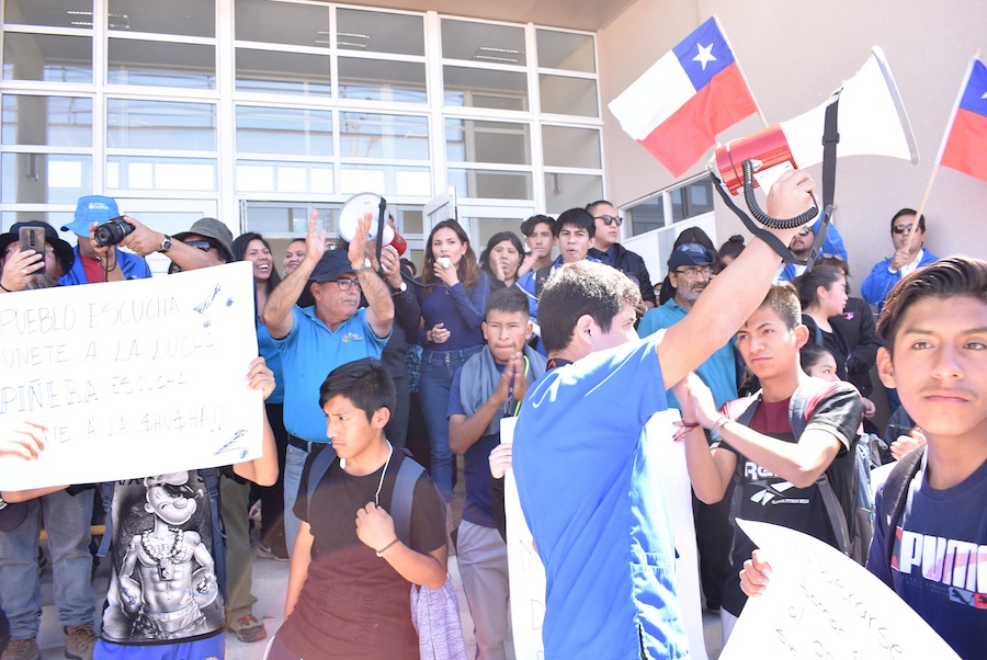 Liceanos de Pozo Almonte lideraron cuarto día de manifestación en la comuna