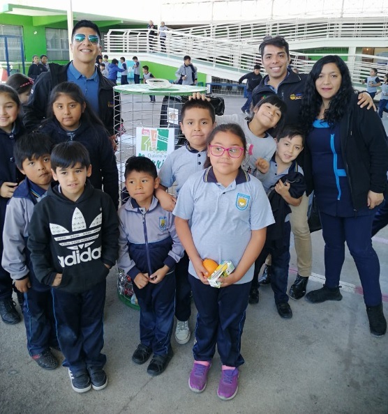 Exitosa versión de café literario de «Los Guayabitos» de JUNJI