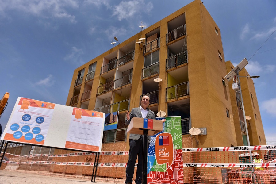 Minvu, Subdere y Gobierno Regional firman plan para combatir socavones en la región