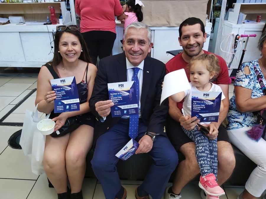 Llamado del jefe máximo de la PDI es a seguir aportando información respecto a saqueos y otros delitos