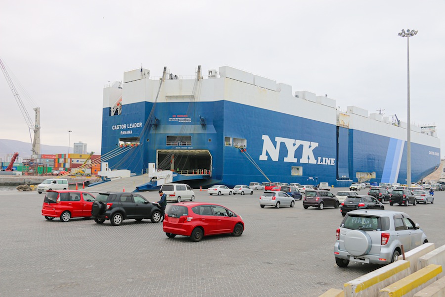 Desembarco de 2 mil 800 vehículos marcó nuevo récord de transferencia en el Puerto de Iquique
