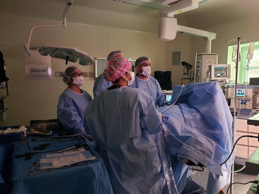 Cirugías de tórax se resuelven en Arica con apoyo de médico voluntario de Santiago