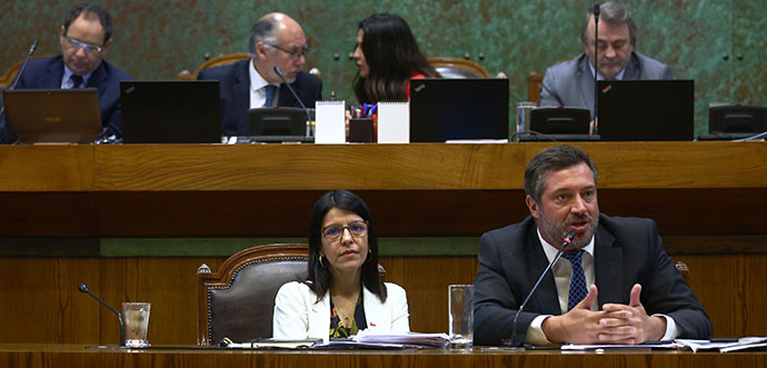 Ministro Sichel por proyecto que establece subsidio mínimo garantizado: “Nuestro desafío es que este beneficio llegue a 668 mil trabajadores”