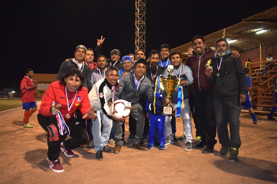 Atlético Ferroviario se coronó campeón de la liga seniors de Pozo Almonte