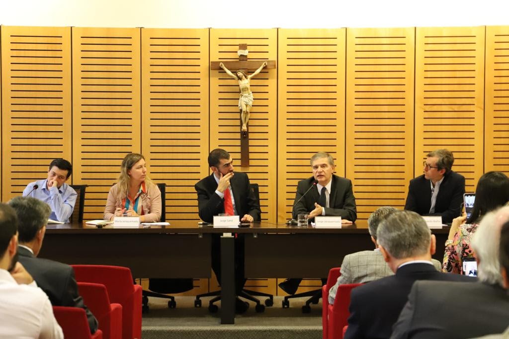 Presidente del CPLT debate sobre medidas anti corrupción y abusos que se propondrán al Ejecutivo