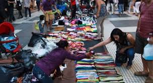 Estudio advierte los peligros del incremento del comercio ilegal tras el estallido social