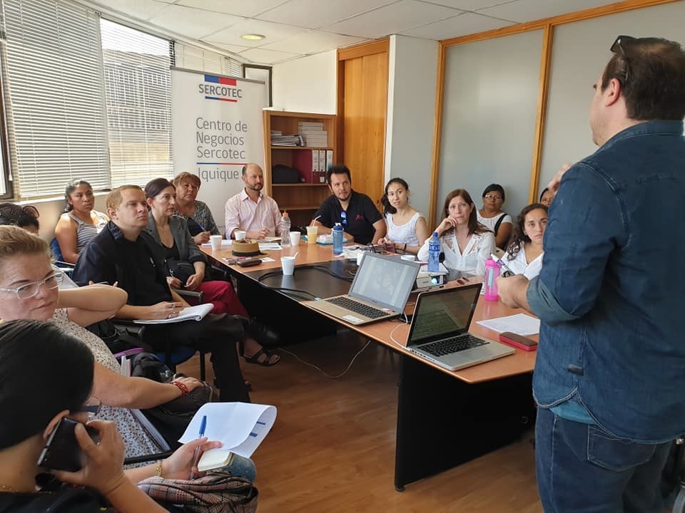 Imparten en Iquique y Alto Hospicio talleres gratuitos para apoyar a emprendedores a postular a fondos concursables Sercotec