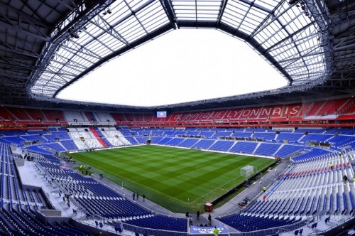 Emirates dice presente en el deporte mundial: patrocinará al Olympique Lyonnais