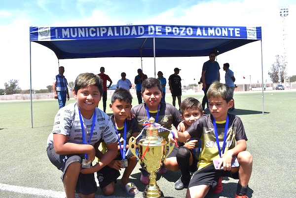 Club Caupolicán de Iquique dos veces campeón en torneo “Flavio Rodríguez Lillo” de Pozo Almonte