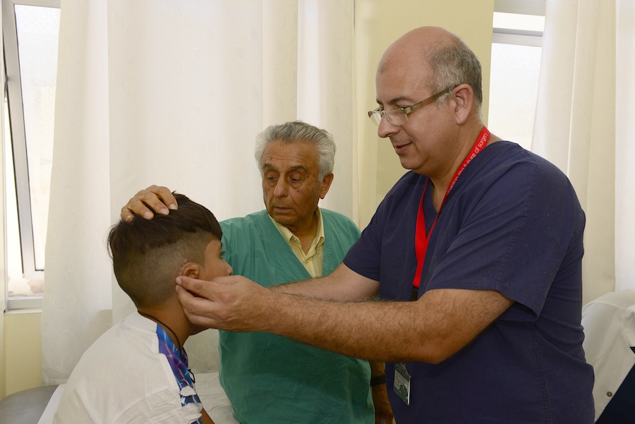 Carolina Reyes, madre de Víctor, agradece al programa Sonríe con Rotary y al apoyo de Collahuasi