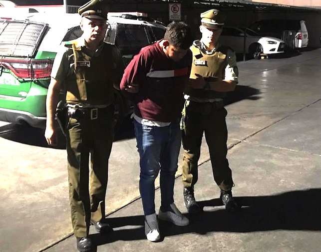 Carabineros recuperó en Iquique auto robado en Santiago