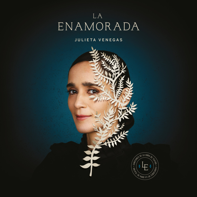 Julieta Venegas: «Quienes estamos cambiando somos las mujeres, no el mundo»