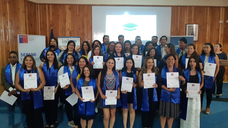 Más de 70 estudiantes finalizan de forma exitosa programa de nivelación de estudios