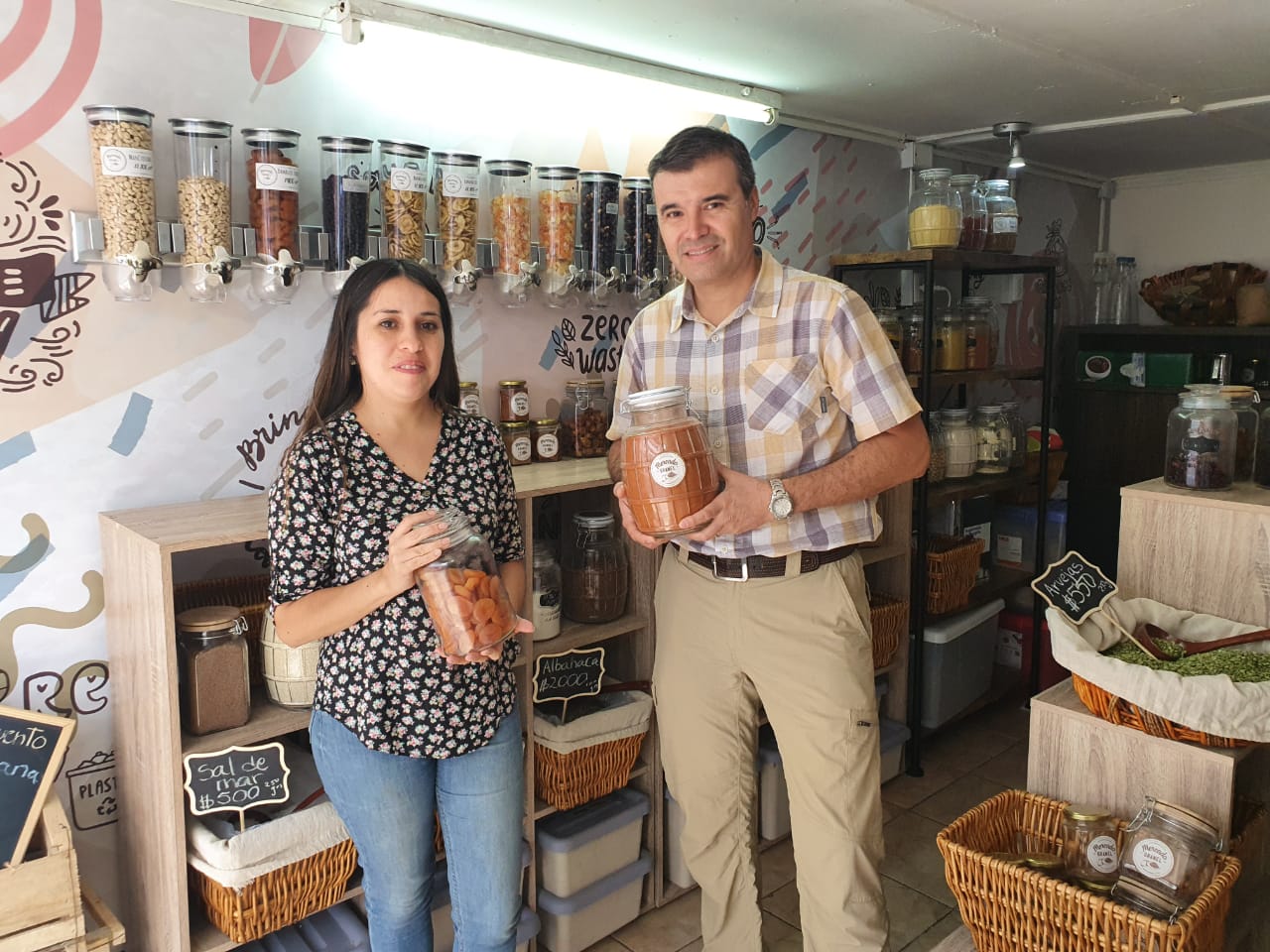 Atención emprendedoras de Tarapacá Sercotec lanza Fondo Concursable Capital Abeja Emprende