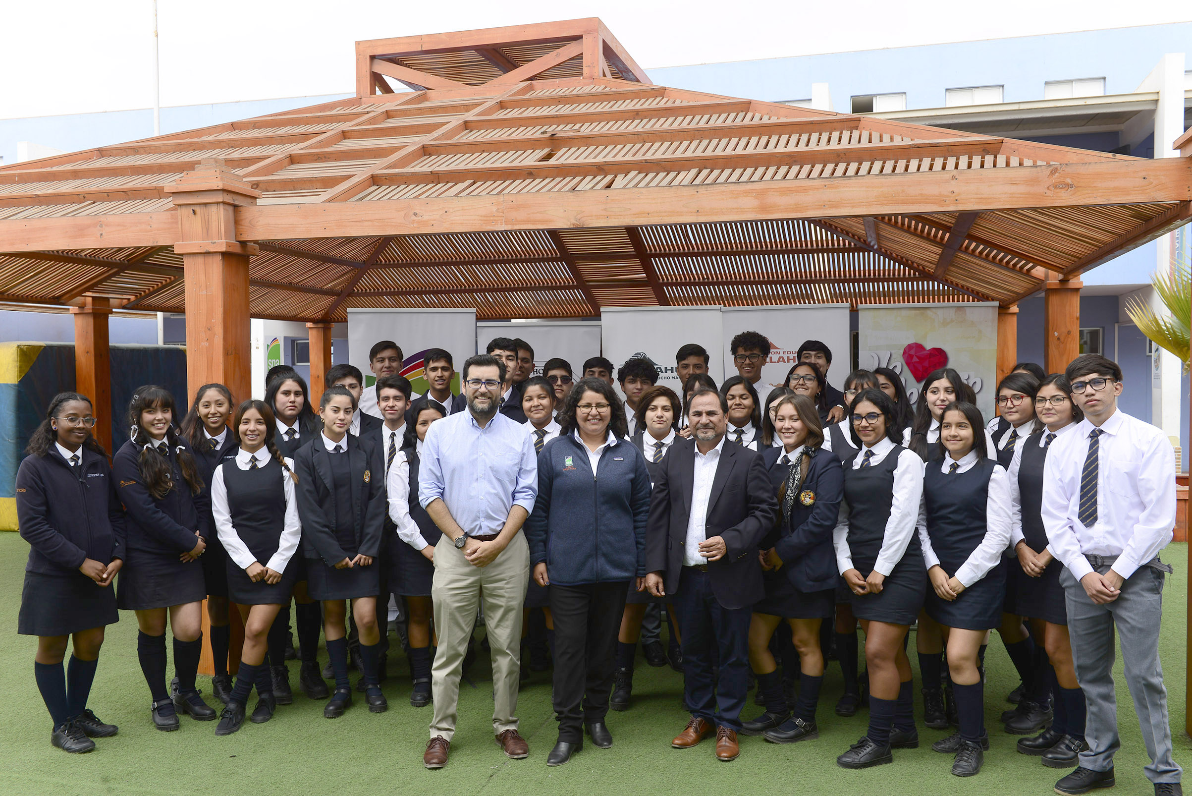 Liceo Juan Pablo II obtiene el primer lugar de establecimientos municipalizados de Tarapacá en resultados PSU 2019