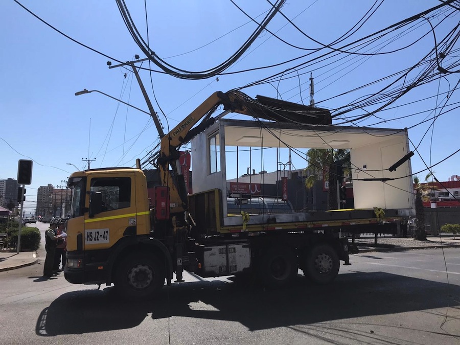 SEC Tarapacá reitera a la comunidad reportar desde sus celulares postes en mal estado o chocados