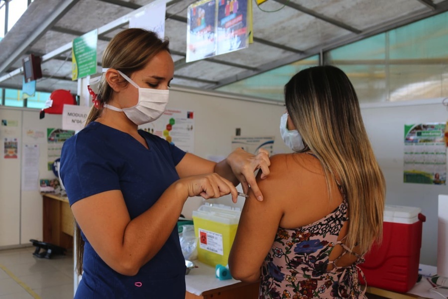 El 81% de las vacunas contra la influenza disponibles en Iquique han sido administradas por la salud municipal