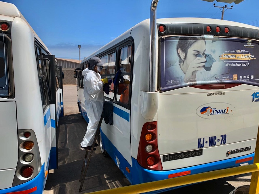 Prevención ante contagios del Covid-19: Revisan medidas de higiene en buses de transporte urbano