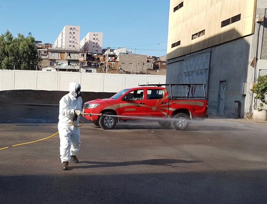 ZOFRI sanitiza calles del Recinto Amurallado y Barrio Industrial