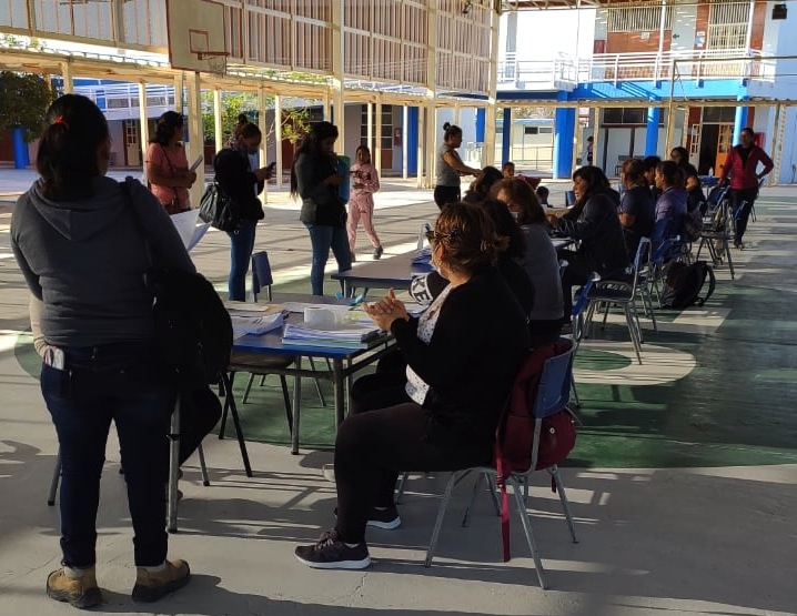 Educación Municipal del Tamarugal dispuso material pedagógico para los alumnos