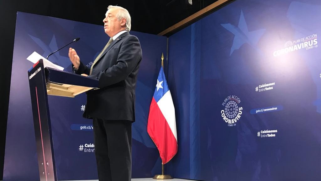 Chile aumenta a 22 las muertes por coronavirus y contagios llegan a 3.737