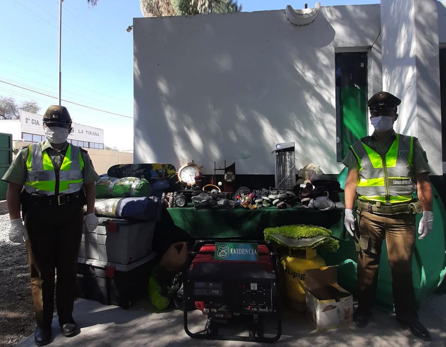 Sorprenden a ladrones robando en vivienda de La Tirana