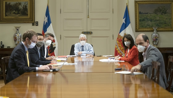 Presidente instruye a ministros a ayudar a sectores más vulnerables ante emergencia por Covid-19
