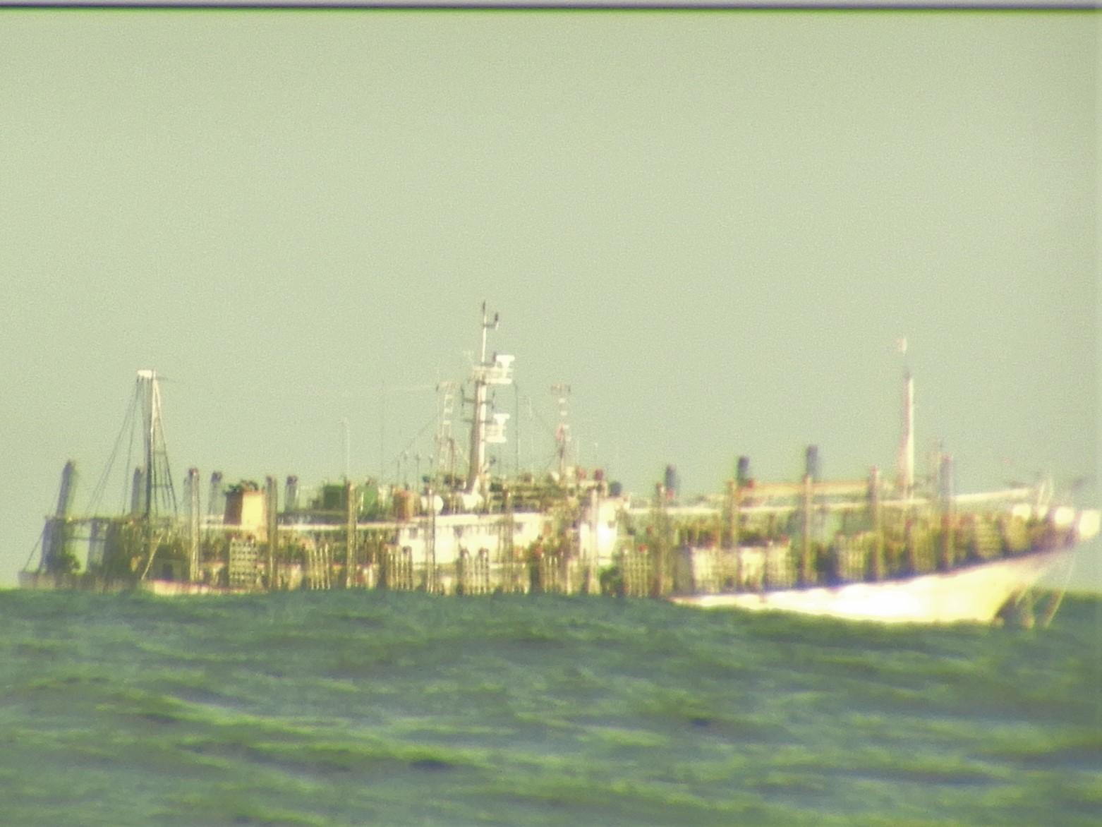 (VIDEO) Submarino Simpson realizó constante fiscalización marítima a flota pesquera china