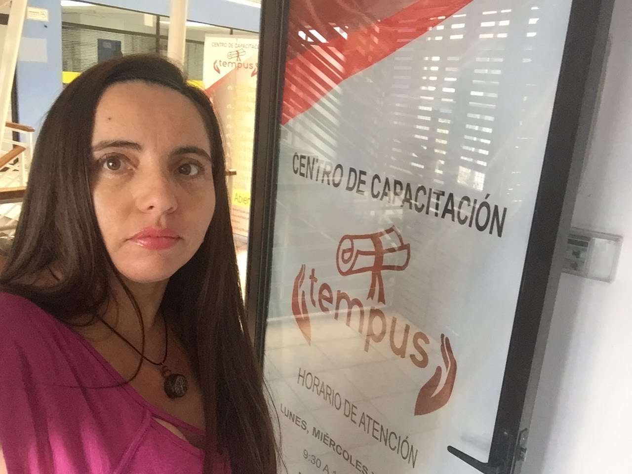 Sercotec Tarapacá: Emprendedora se reinventa y comienza a impartir clases online