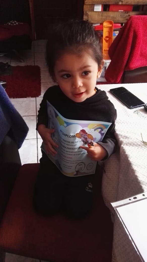 JUNJI Tarapacá acompaña a familias a través de APP