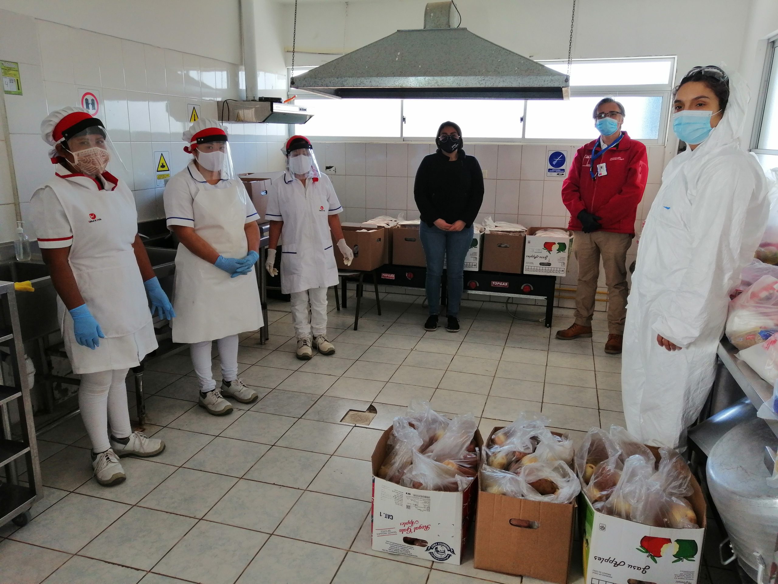 Junaeb ha entregado más de 150 mil canastas de alimentos a estudiantes de Tarapacá durante la cuarentena