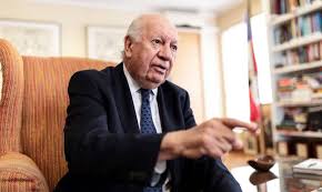 Ex Presidente Ricardo Lagos asume en su nuevo libro su «fracaso» por el CAE y Transantiago