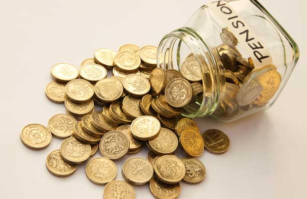 Destacados economistas dicen que Fondo Solidario para restituir pensiones sumaría US$18 mil millones a deuda fiscal