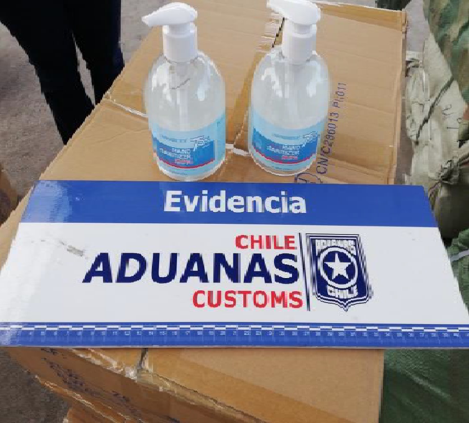 Aduanas intercepta cargamento de alcohol gel sin autorización sanitaria en el Puerto