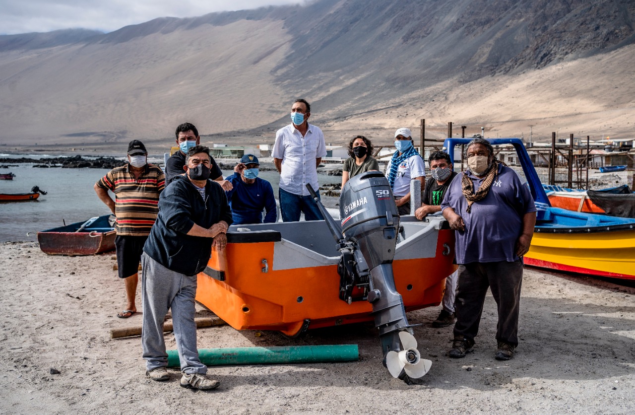 Proyecto de acuicultura experimental de Sindicato Chanavaya recibe apoyo de Collahuasi