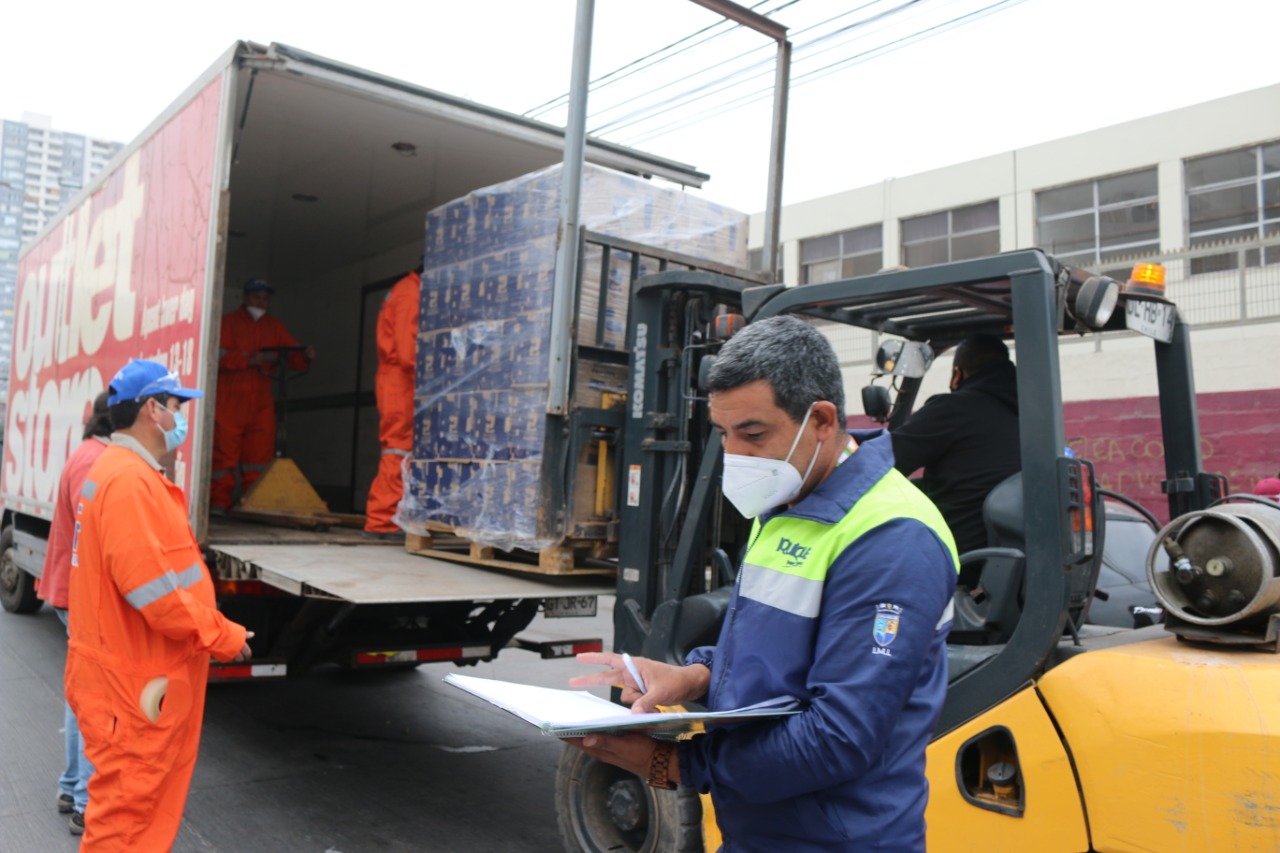 Municipalidad de Iquique comienza la entrega de cajas del programa “Alimentos para Chile”