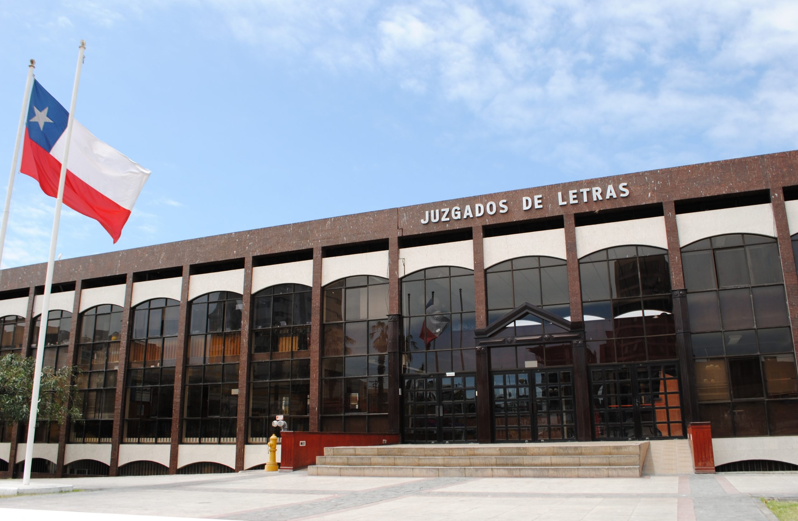 Primer Juzgado de Letras de Iquique establece turno presencial para recepción y devolución de documentos