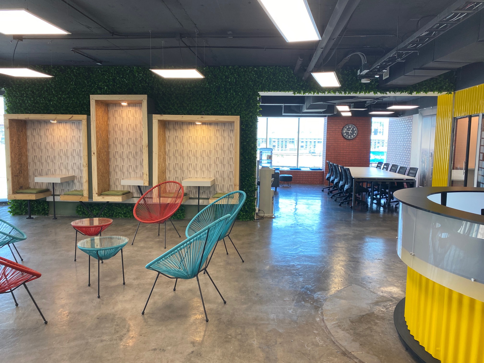 Expertos entregan recomendaciones para un retorno seguro a las oficinas