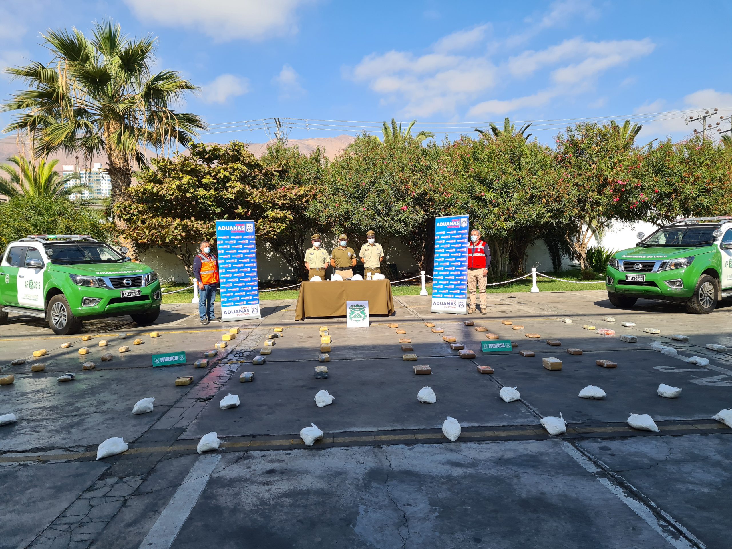 En menos de 24 horas OS-7 Iquique  decomisó  110 kilos de drogas