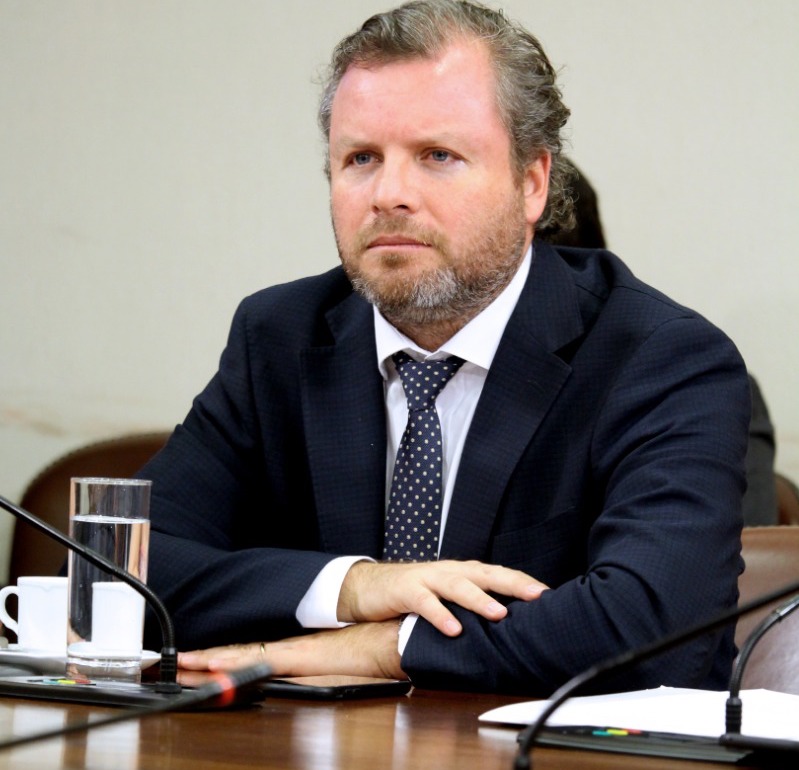 Diputado Trisotti valora rebaja en planes de Isapres para mujeres