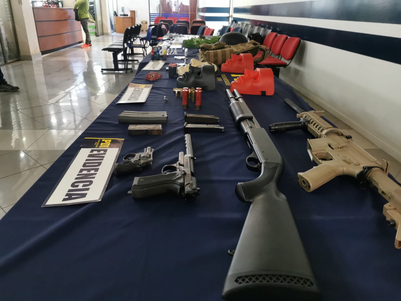 Operación de la BIRO de la PDI permitió incautar armas, municiones y drogas