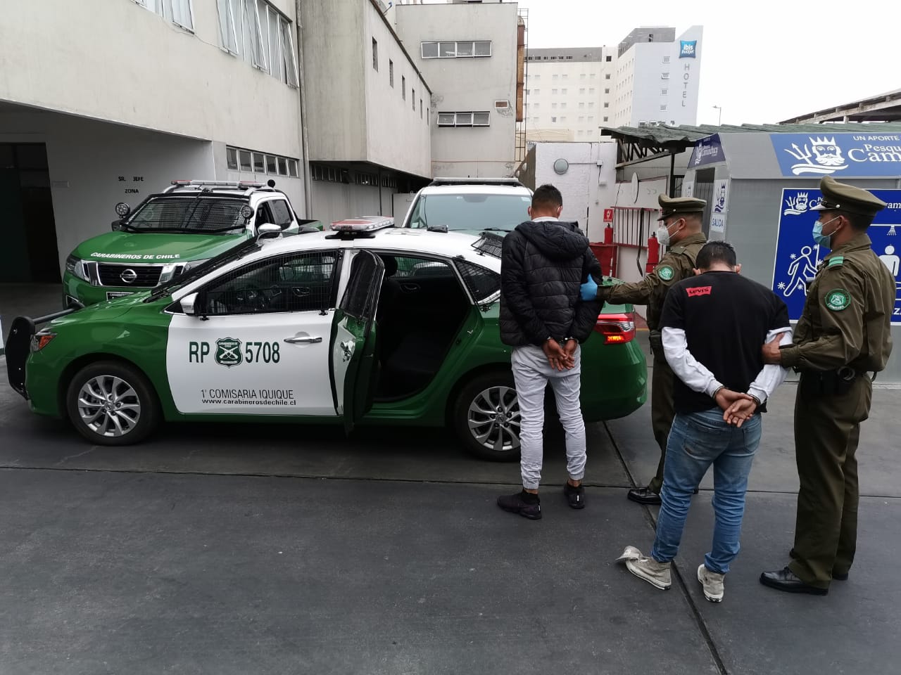 Cuatro detenidos por robo con intimidación