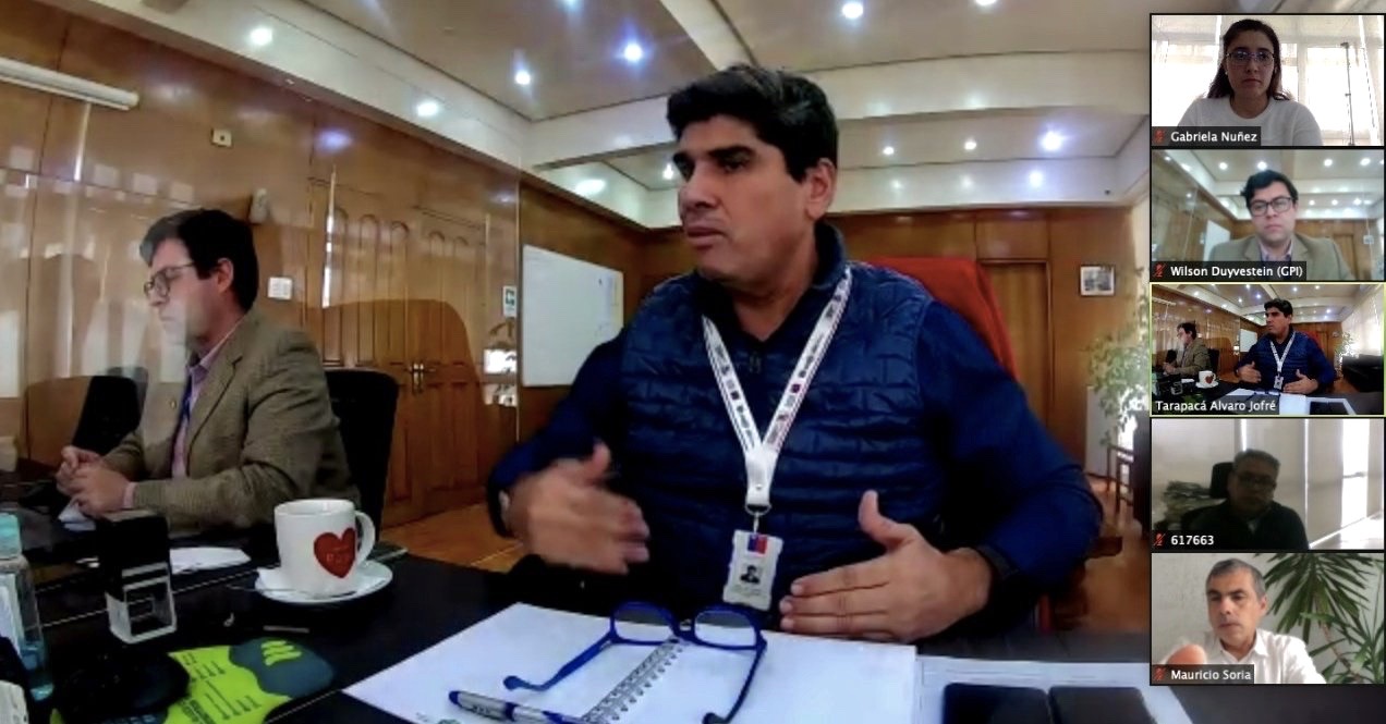 Comercio informal e inmuebles del Paseo Baquedano, dos preocupaciones compartidas por gobernador y alcalde