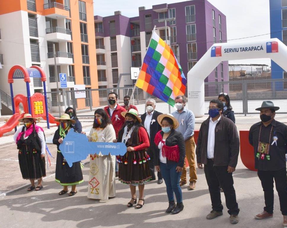 140 familias reciben felices sus nuevos departamentos en sector Santa Rosa de Alto Hospicio