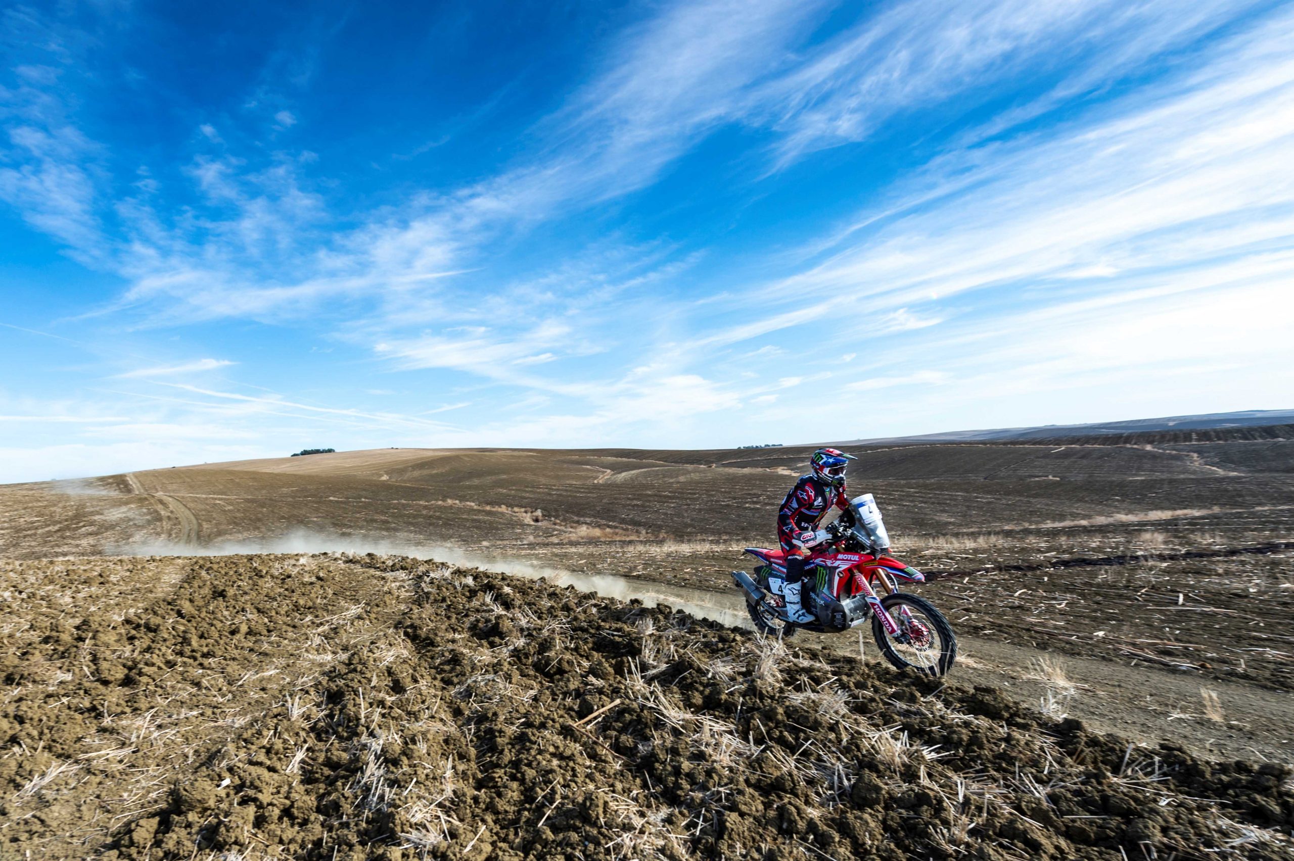 Nacho Cornejo se afirma entre los Top Ten del Andalucía Rally