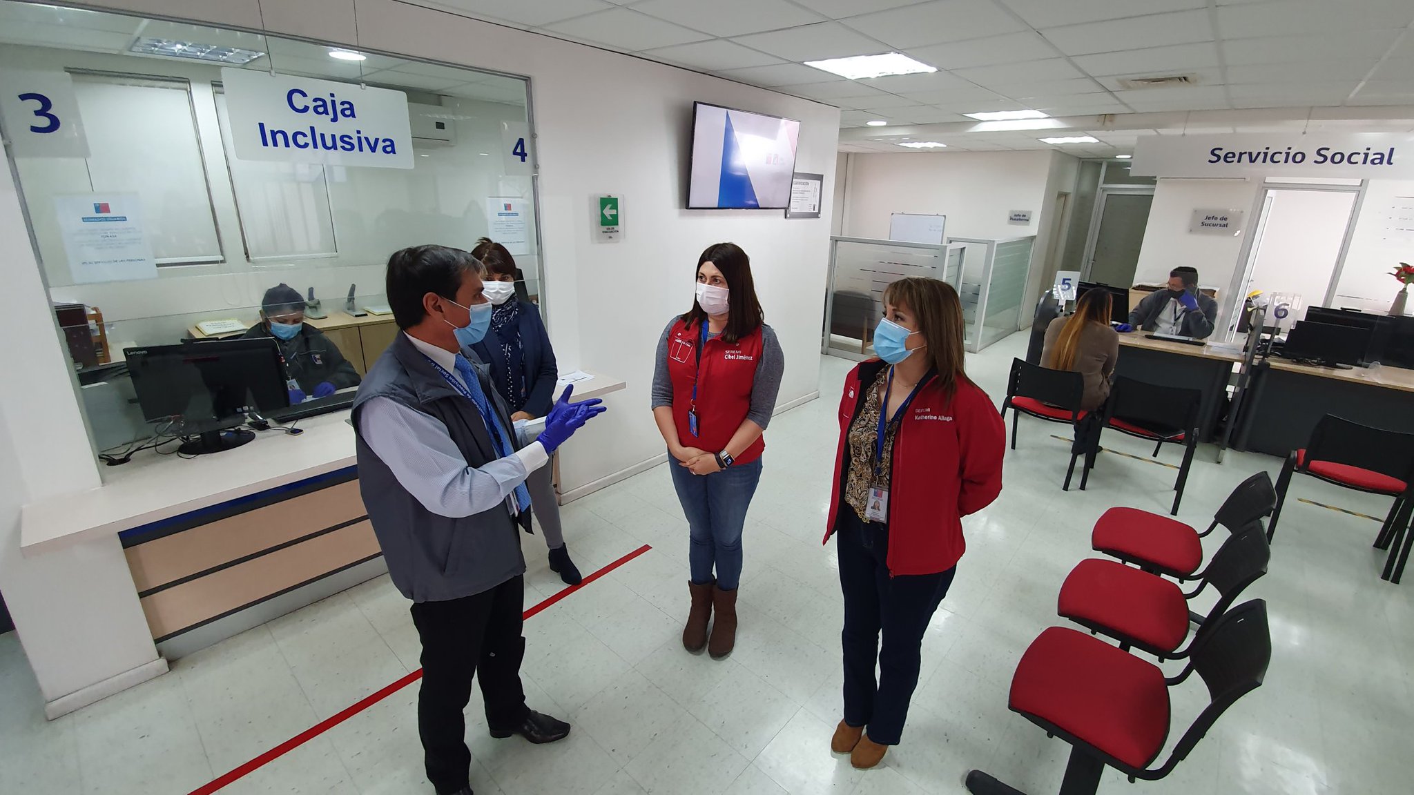 Seremis de Desarrollo Social y de Trabajo invitan a los tarapaqueños a cobrar beneficios pendientes