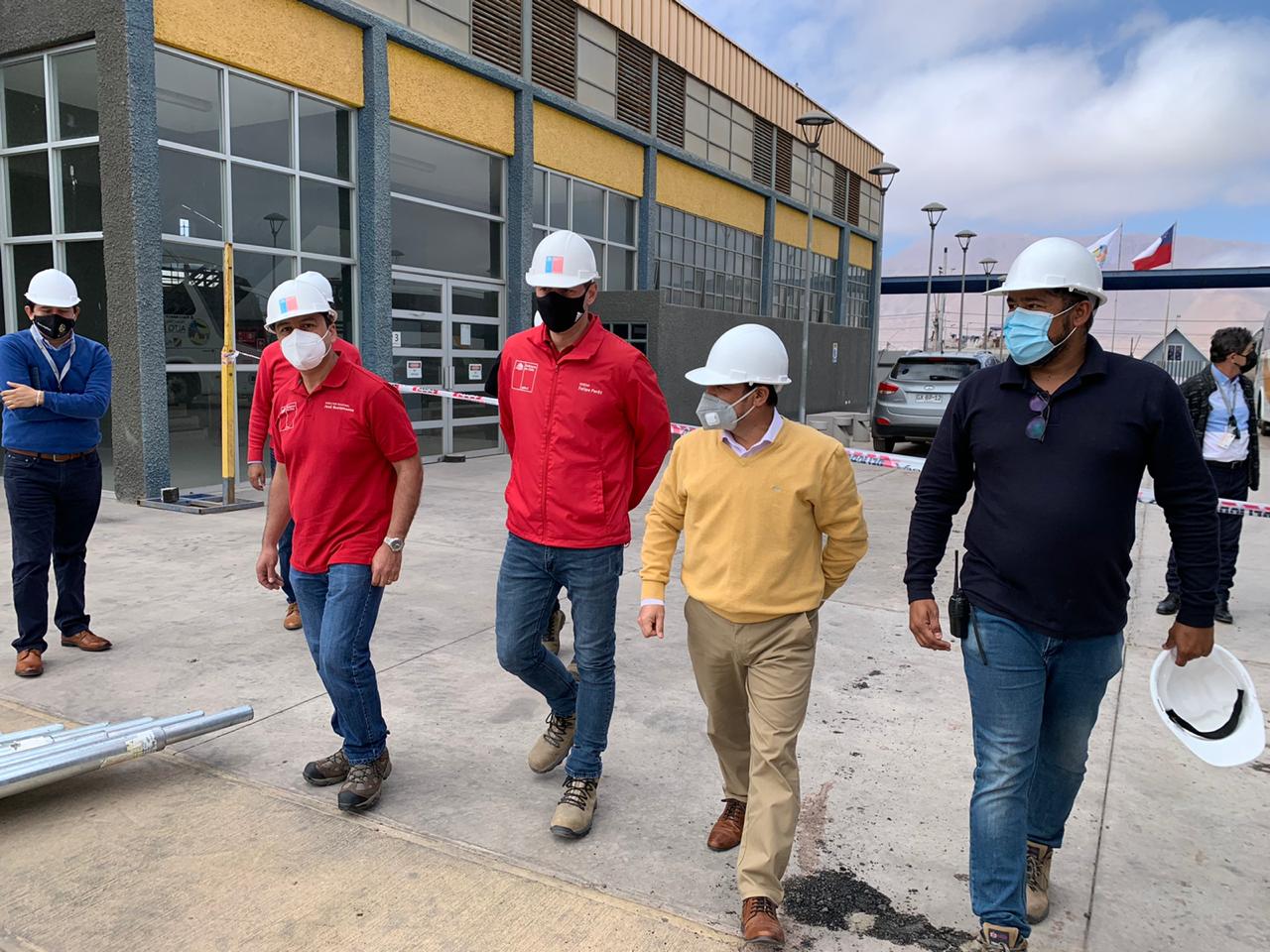 Autoridades revisan obras de conservación del CAR de Alto Hospicio