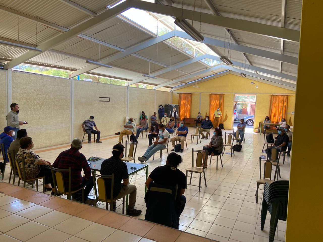 Proyectos fovoltaicos: Comisión de Medio Ambiente del Core se reunió con vecinos de La Huayca y Pozo Almonte