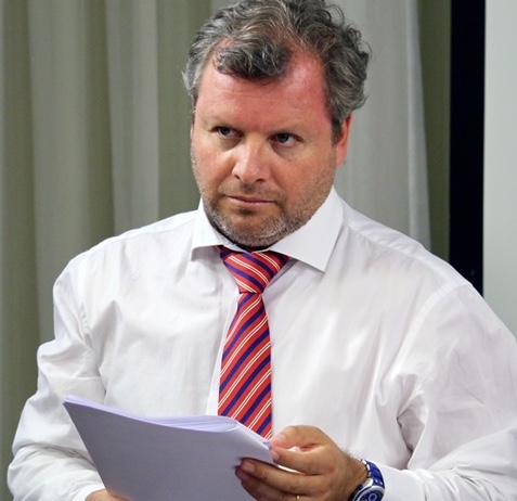 Diputado Trisotti ingresa requerimiento al TC por presentación del FA para examinar la constitucionalidad de 14 artículos de la Ley de Migraciones